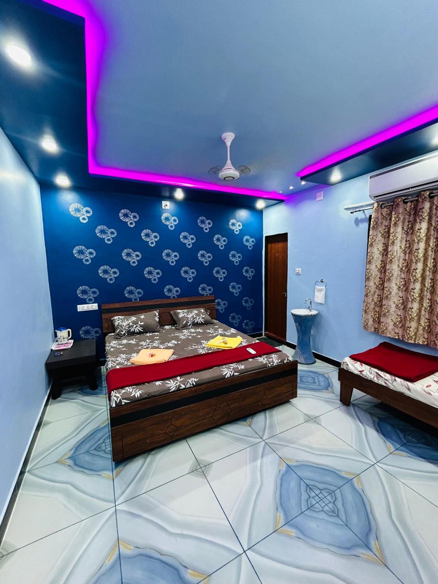 Kamdhenu Home Stay Garudeshwar Zewnętrze zdjęcie