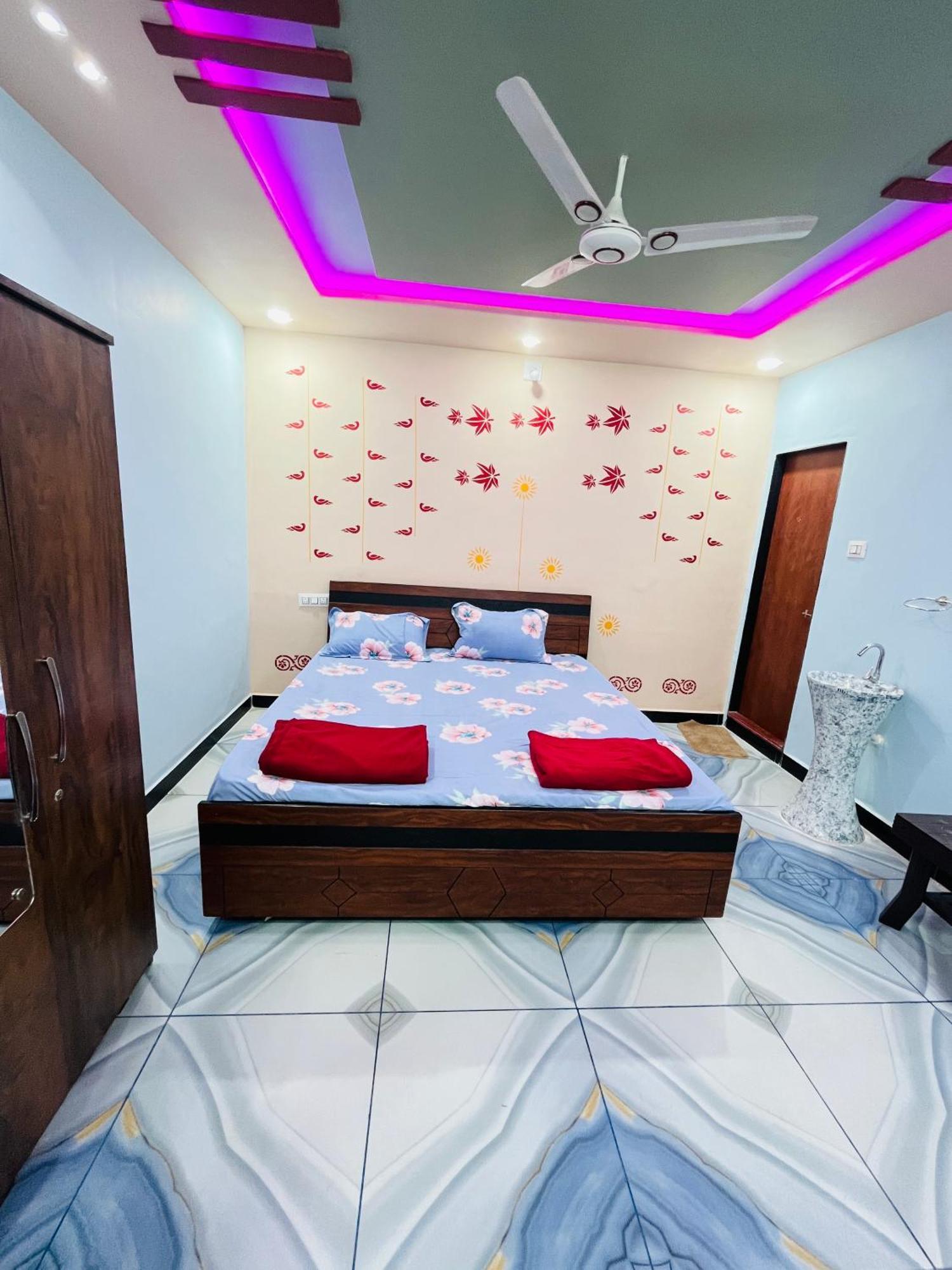 Kamdhenu Home Stay Garudeshwar Zewnętrze zdjęcie