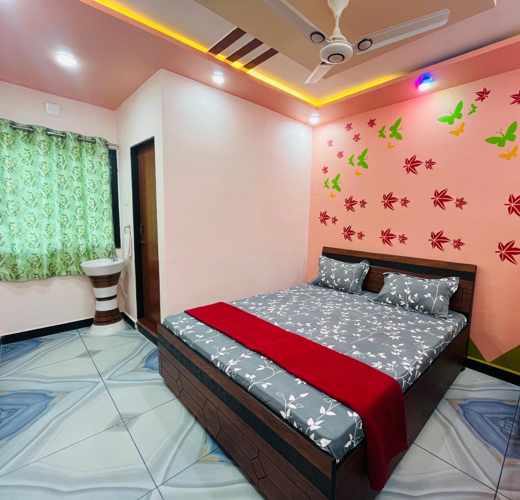 Kamdhenu Home Stay Garudeshwar Zewnętrze zdjęcie